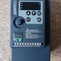 FALOWNIK SANYU SX1000-7R5G-4 (P: 7,5KW, U: 3X400V, I: 17A)